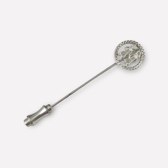 Vintage Rembrandt Sterling Gemini Twins Hat / Lapel Pin. Stamped. - Picture 4 of 5